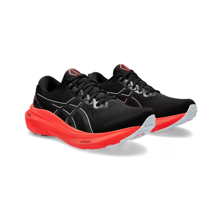 GEL-KAYANO 30 Asics - 4 buty zapaśnicze ubrania kostiumy