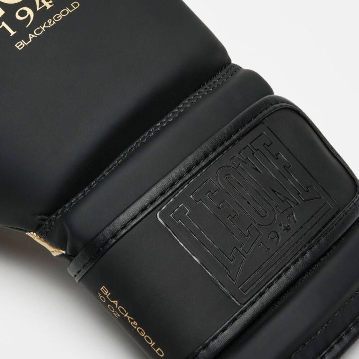 Rękawice bokserskie Leone1947 - BLACK&GOLD  - 4 buty zapaśnicze ubrania kostiumy