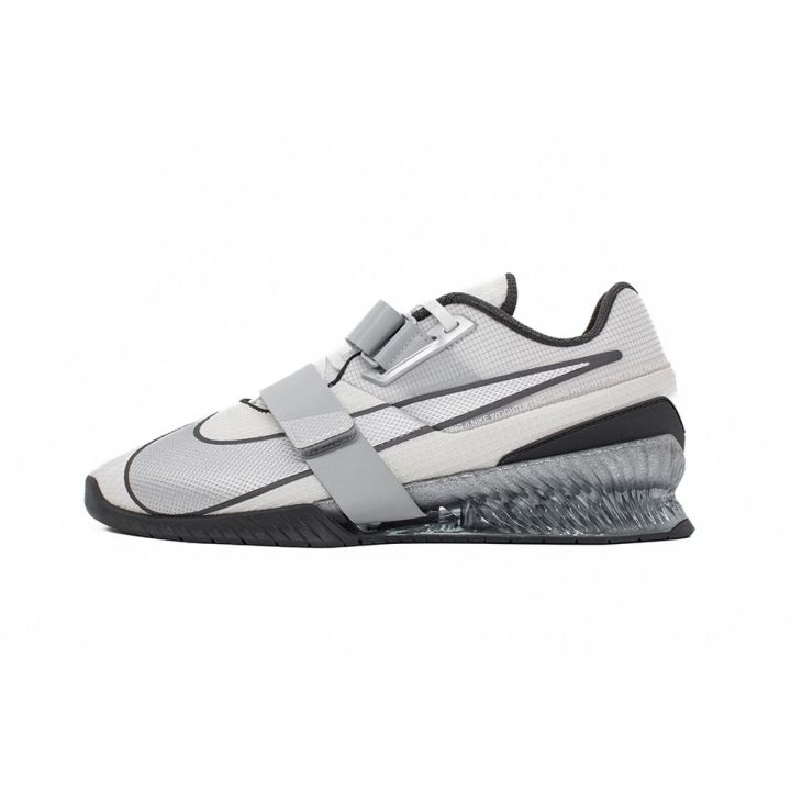 Nike Romaleos 4 SE -buty do podnoszenie ciężarów  - 5 buty zapaśnicze ubrania kostiumy