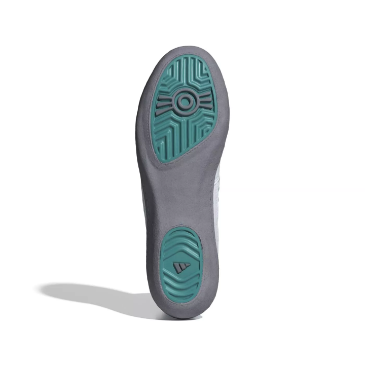 Buty zapaśnicze Adidas Combat Speed 4  - 2 buty zapaśnicze ubrania kostiumy