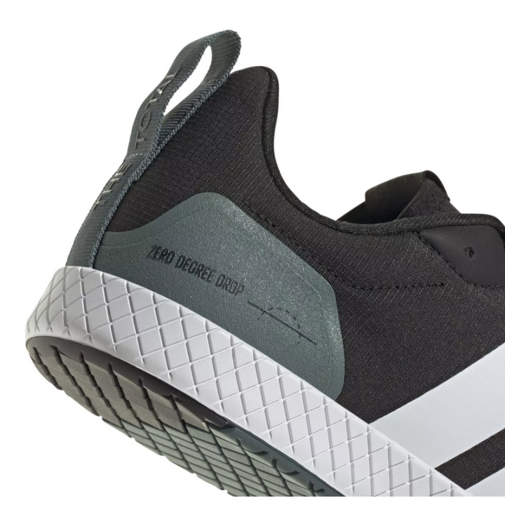 Adidas The Total 2 - weightlifting shoes Adidas - 7 buty zapaśnicze ubrania kostiumy