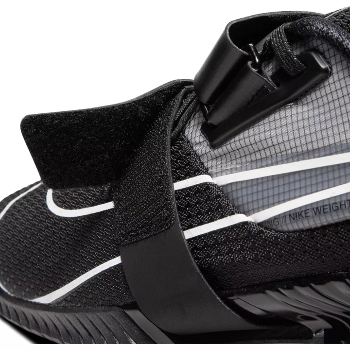 Nike Romaleos 4 CD3463-010 Nike - 11 buty zapaśnicze ubrania kostiumy