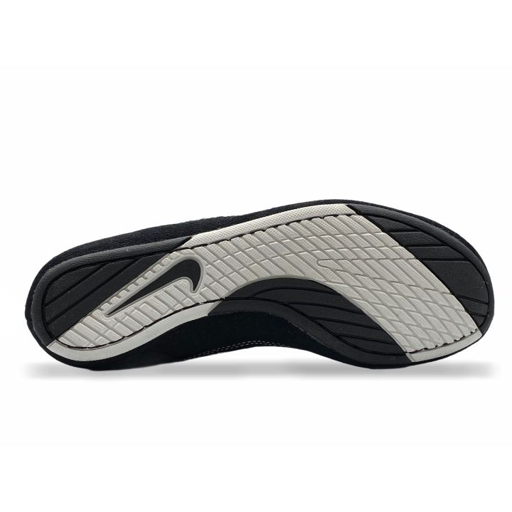 Wrestling shoes Nike Youth Speedsweep VII 36684 001 Nike - 6 buty zapaśnicze ubrania kostiumy