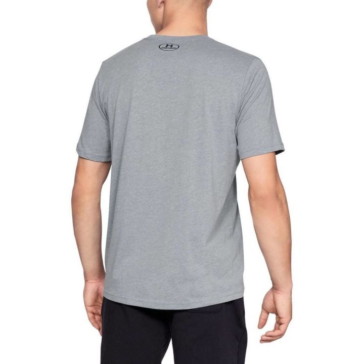 T-shirt Under Armour Under Armour - 4 buty zapaśnicze ubrania kostiumy